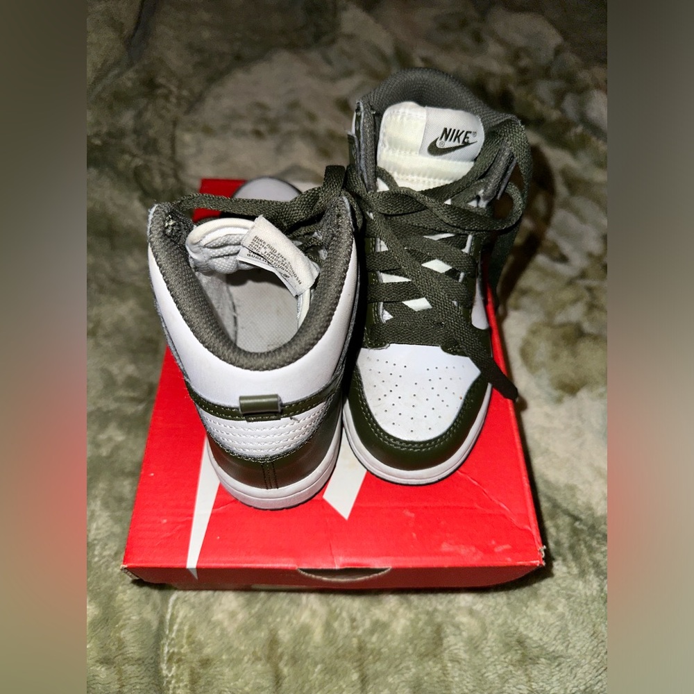 Nike Dunk High 'Cargo Khaki' (PS)